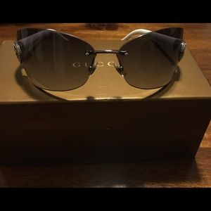 Authentic Gucci  sunglasses